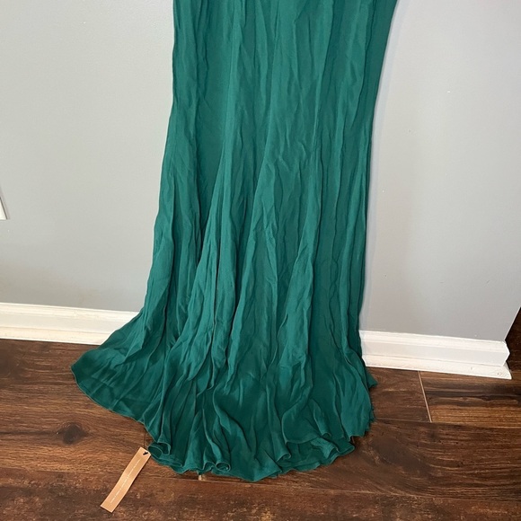 NWT Reformation Balina Dress Spruce - Picture 9 of 12